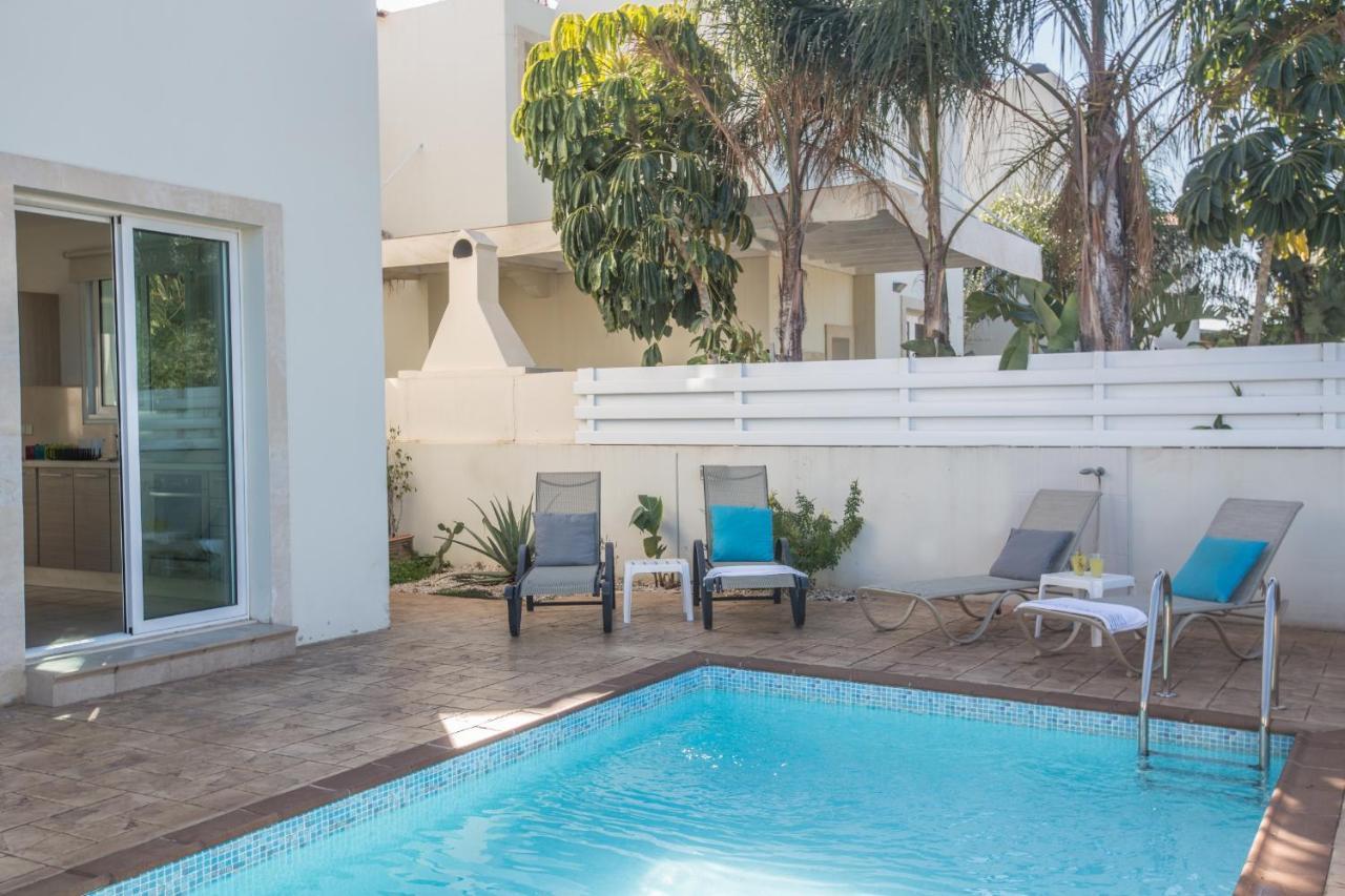 Seaspray Villa *